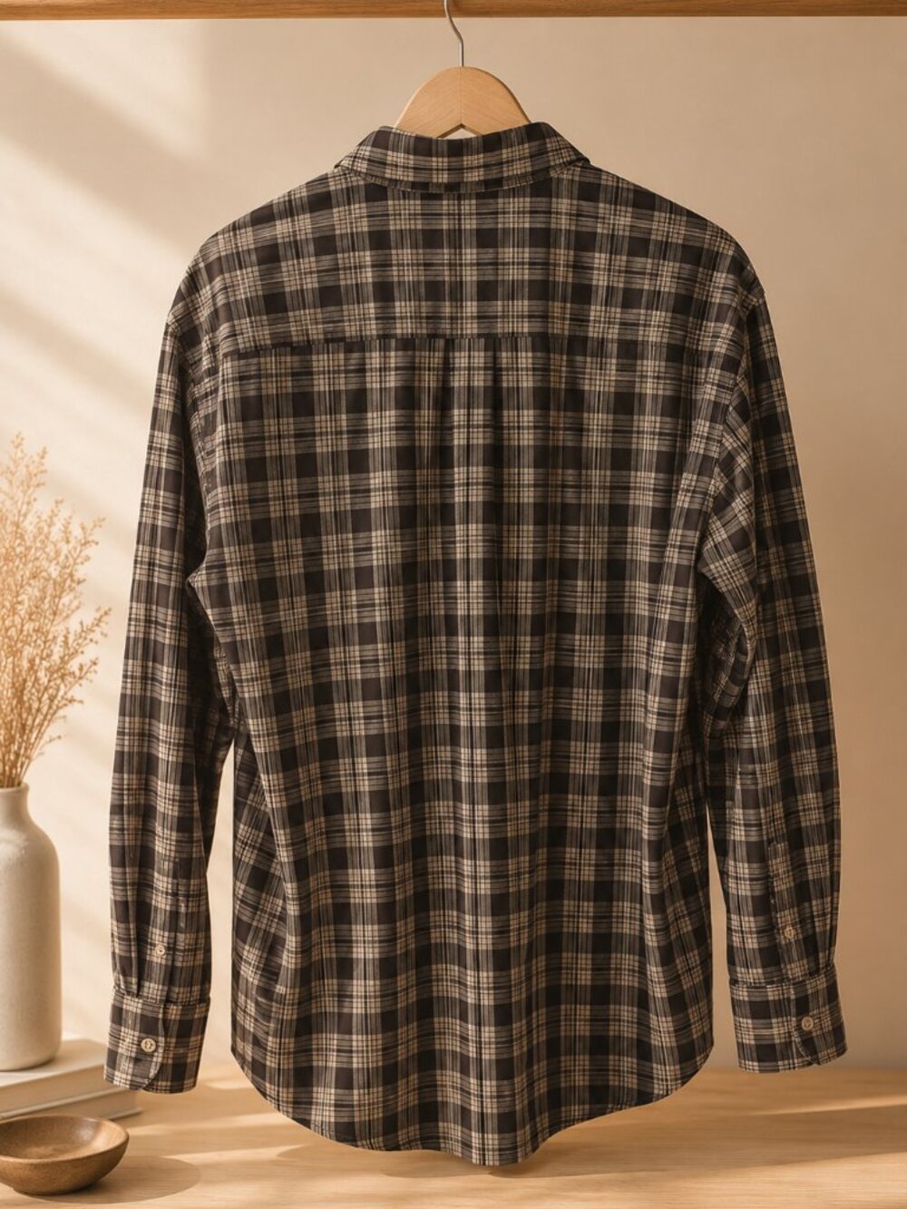 Jos. A. Bank Classic Collection Gray Plaid Button Down Shirt Men's M - Picture 3 of 3